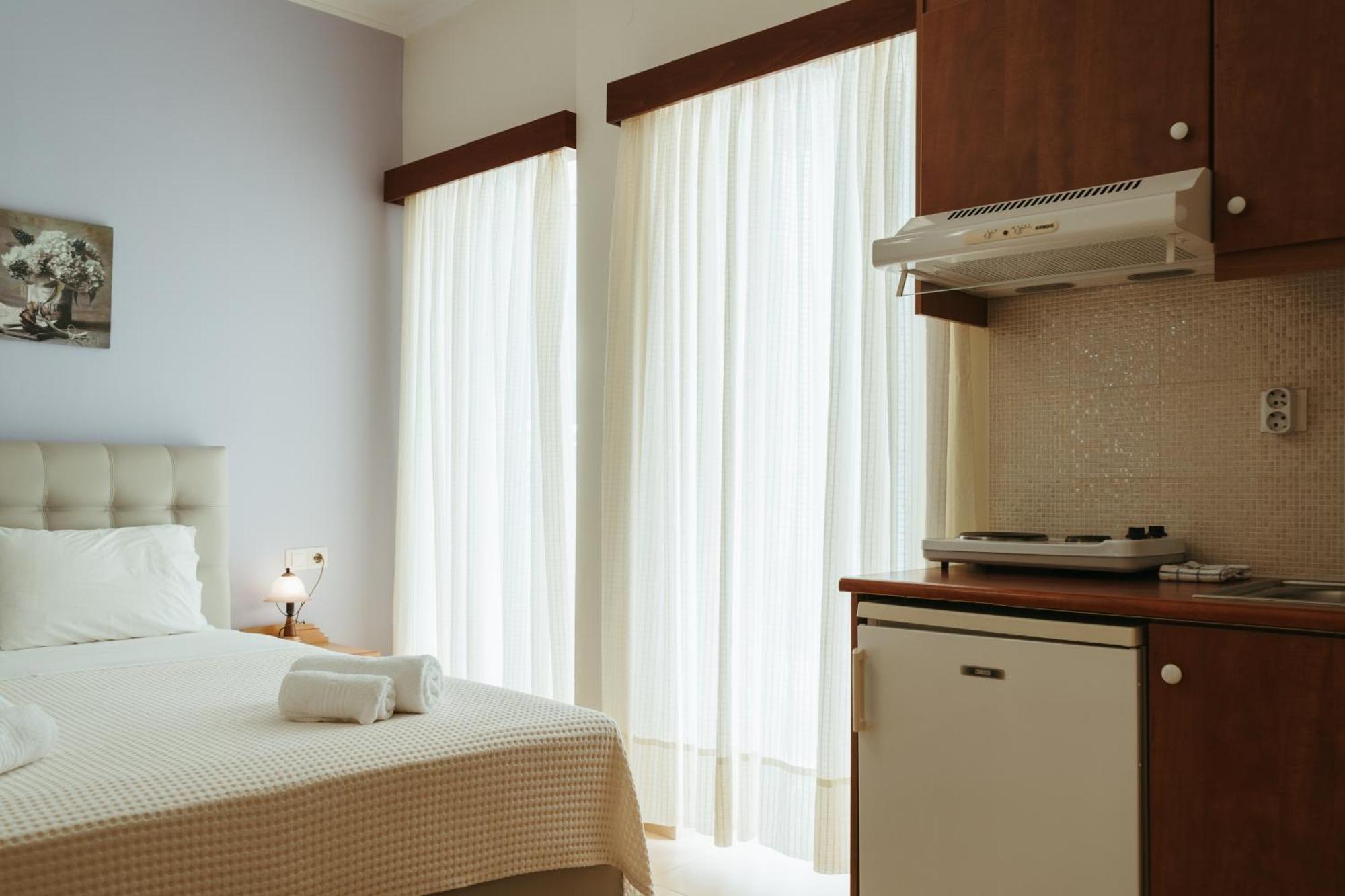 Hotel Livikon Plakias Extérieur photo